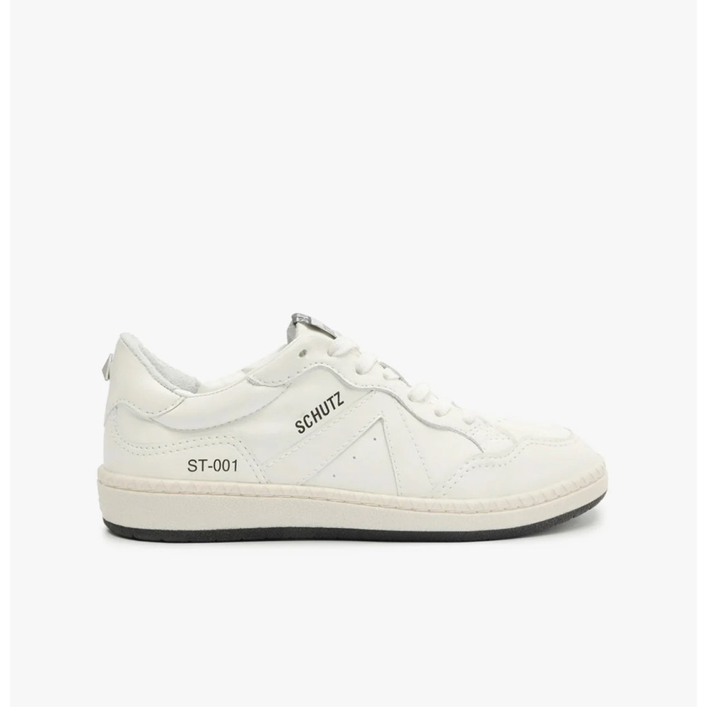 SCHUTZ Off-White Casual Sneakers